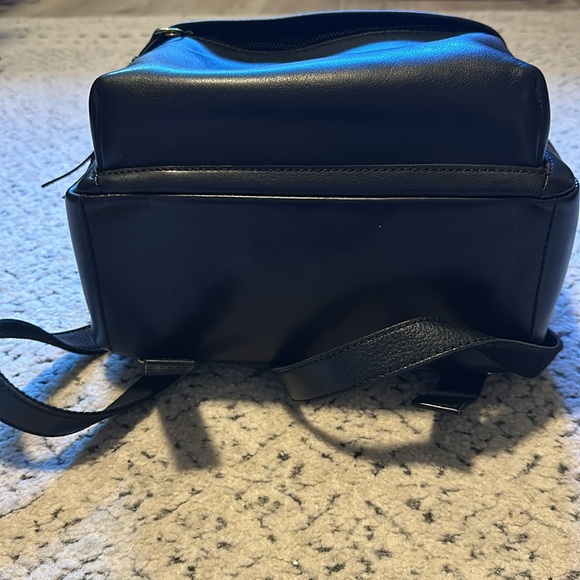 Madewell Lorimer Leather Backpack - Picture 2 of 3